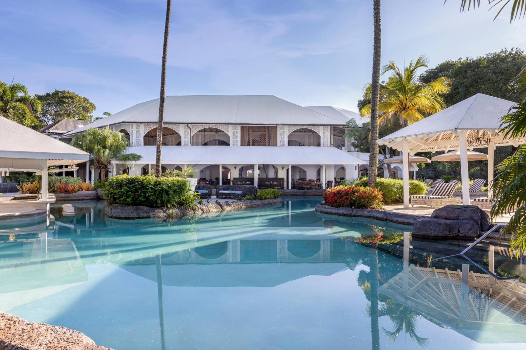 Colony Club By Elegant Hotels Saint James Bagian luar foto