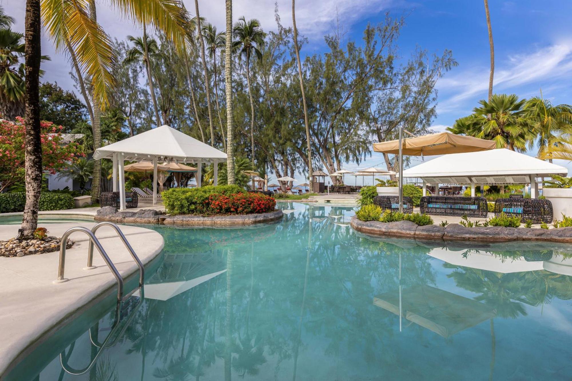 Colony Club By Elegant Hotels Saint James Bagian luar foto