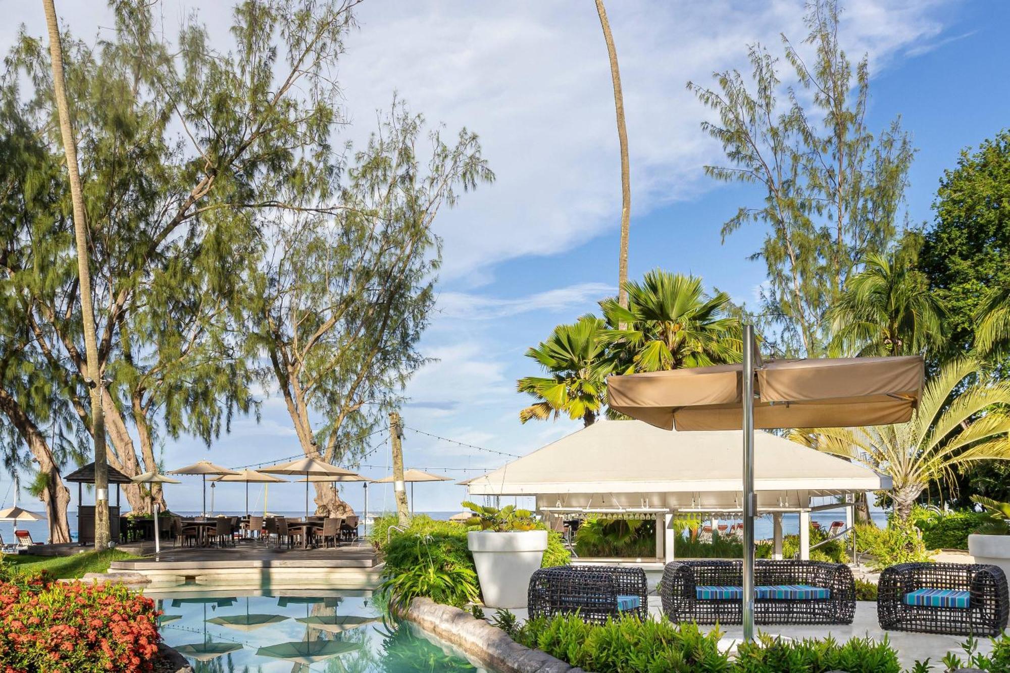 Colony Club By Elegant Hotels Saint James Bagian luar foto