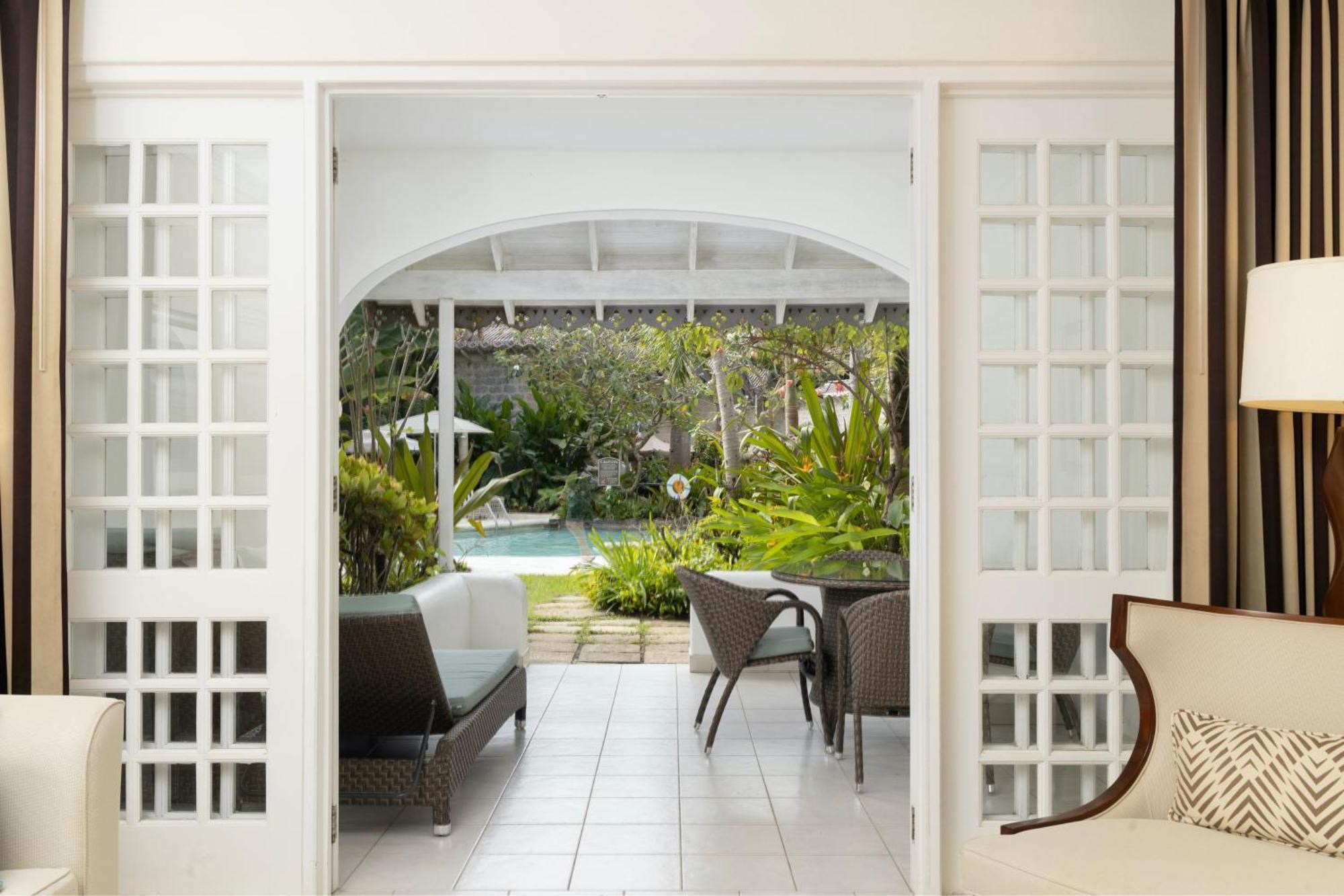 Colony Club By Elegant Hotels Saint James Bagian luar foto