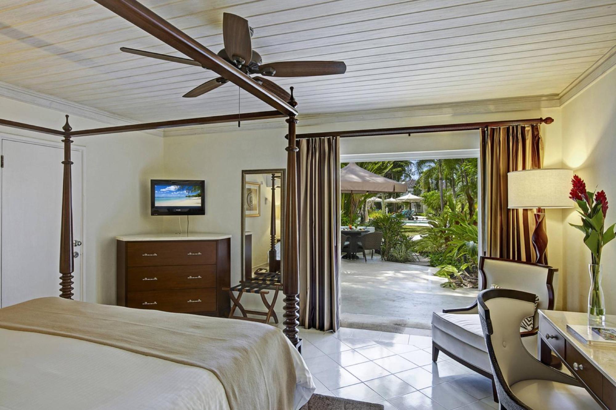Colony Club By Elegant Hotels Saint James Bagian luar foto